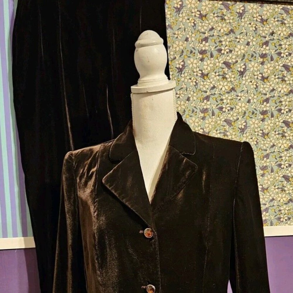 Valentino Miss V Vintage 2 pc Deep Purple Velvet Elegant Pant Suit Size US 10/12